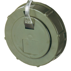 Bajonett-Verschlussdeckel am Band CEE-Anbausteckdose, bronzegrün